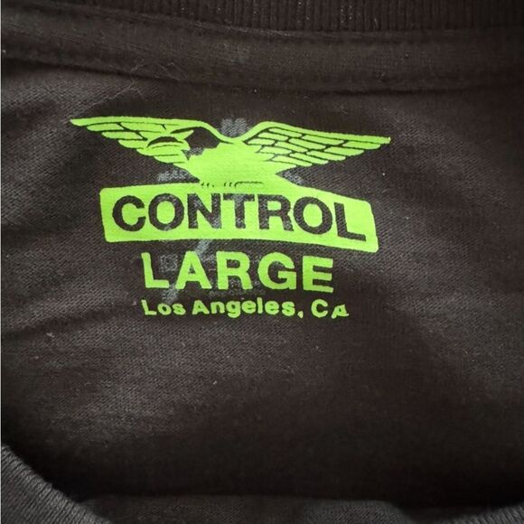 The Guess Who Black Crew T-Shirt - Picture 4 of 4